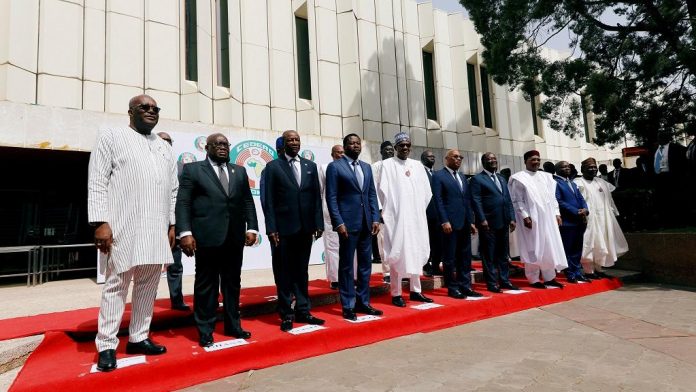 ECOWAS urges Nigeria, Senegal to conduct credible polls come 2019