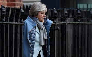 British PM turns to Brexit 'Plan B'