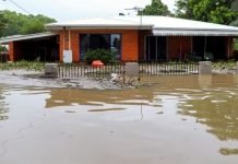 'Worst over': Australia begins flood clean-up