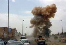 Car bomb kills 11 at Somalia shopping mall - police