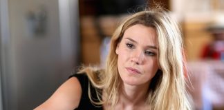 Singer Joss Stone 'heartbroken' after being deported from Iran