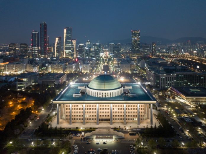 sky news africa South Korea ruling party wins big parliamentary majority