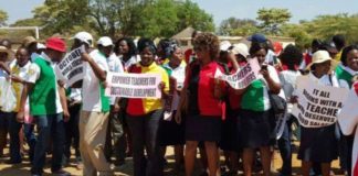 sky news africa Zimbabwe teachers stike over pay as new term starts