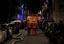 Seven people died and another was seriously injured in a fire which ripped through a building in a wealthy Paris neighbourhood on Monday night, the fire service said. The blaze in the French capital's trendy 16th arrondissement also left 27 people -- including three firefighters -- with minor injuries. "The toll could still increase because the fire is still in progress on the 7th and 8th floors" of the eight-storey block, fire service spokesman Captain Clement Cognon told AFP at the scene. Described by firefighters as a "scene of incredible violence", the blaze started at about 1:00 am (0000 GMT). Its cause is so far unknown. AFP / AFP Map locating a building blaze in Paris where seven people have died overnight Monday Some of those affected scrambled on to nearby roofs to escape the smoke and flames, and needed to be rescued by fire crews. With landmarks including the Trocadero overlooking the Eiffel Tower, Paris Saint-Germain's home stadium the Parc des Princes, the picturesque Bois de Bologne and an array of upmarket shops and restaurants, the area in the capital's southwest is popular with tourists. Captain Cognon added: "We had to carry out many rescues, including some people who had taken refuge on the roofs. Thirty people were evacuated on ladders." At approximately 5:00 am (0400 GMT), fire crews had finished evacuating the block on rue Erlanger but were still fighting the flames. Two adjacent buildings were also evacuated as a precaution and local officials were on site to help find housing for residents who could not go back to their homes. Around 200 firefighters were still at the scene in the early hours of Tuesday, battling the blaze and treating the injured. AFP / Geoffroy VAN DER HASSELT Around 200 firefighters were still at the scene in the early hours of Tuesday, battling the blaze and treating the injured Several streets of the chic neighbourhood were cordoned off by police and fire crews, and an AFP journalist said a strong smell of smoke was in the air. In late December, two women and two girls died from asphyxiation in a fire that broke out in a public housing block in a suburb northeast of Paris. And in January a gas explosion followed by a fire killed four people in the 9th arrondissement.