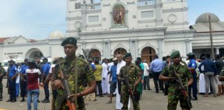 Easter blasts at Sri Lanka hotels and churches kill at least 207