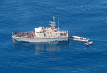 Boat with rescued migrants blocked from Tunisia