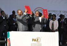 Mozambique rivals sign 'historic' final peace deal