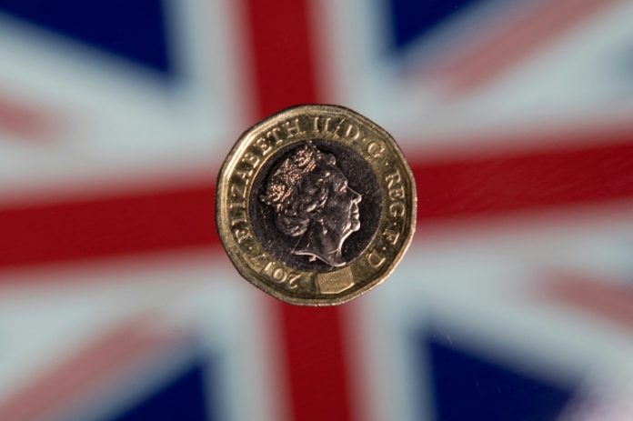 Pound resumes slide at start of key Brexit week