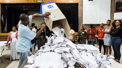 sky news africa Mali counts votes held amid coronavirus pandemic